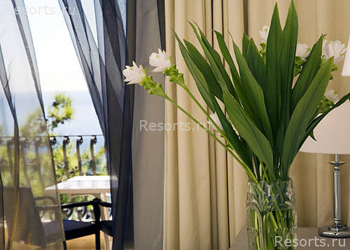Luna Hotel 9
